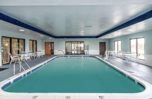 Newbern Hotel | Hampton Inn Dublin