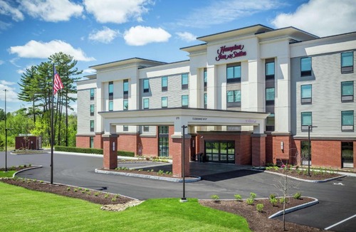 Kittery Hotel | Hampton Inn & Suites Kittery-Portsmouth