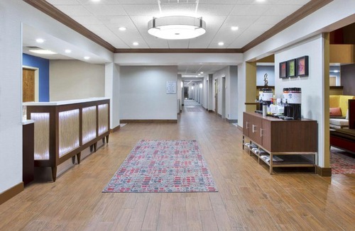 Springboro Hotel | Hampton Inn & Suites Springboro