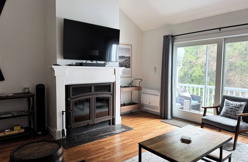 Stowe Area House | Heart of Stowe Riverview Escape