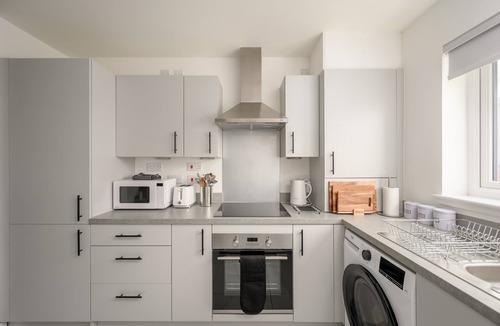 Dalkeith House | Heather Way Modern 4 Bedroom House - Mayfield, Dalkeith