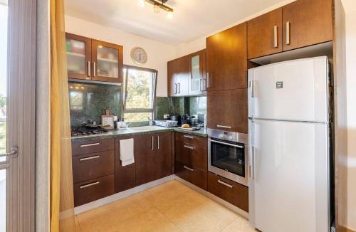 Herzliya Pituach Apartment | Herzliya Pituach Apartment with Pool, by the Beach