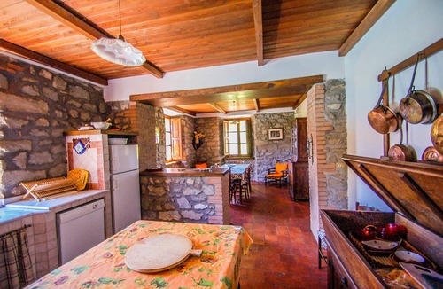 Villa Collemandina House | House with private pool at 2,8 km from Castiglione di Garfagnana. Panoramic view