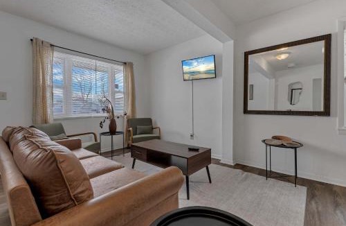Columbus House | Housepitality - The Southside Ranch