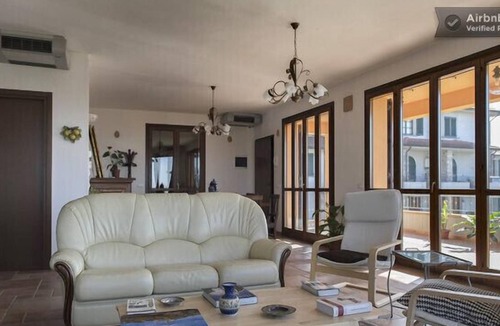 Montopoli in Val d'Arno House | Huge Space In Tuscany Countryside, Beautiful Hilltop Views, Perfect Location!