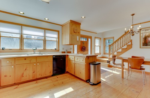 Salsbury Cove House | Inviting cottage w/screened porch, Ocean views, access to beach, wifi and more