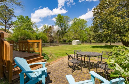 Irvington House | Irvington Country Getaway House