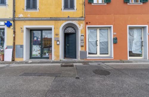 Cascine-La Croce Apartment | Italian Experience-Il Borgo Apartment