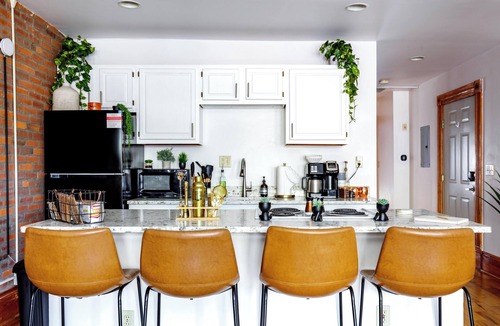 Italian Village Apartment | Jungle House Luxury Lofts – Short North High Street