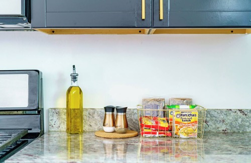 Italian Village House | Jungle House Urban Lofts – Arena District & Short North