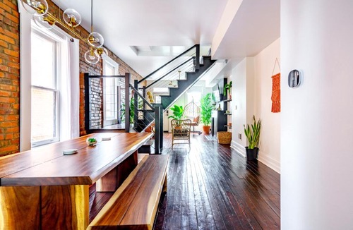 Italian Village House | Jungle House Urban Lofts - Short North & Convention Center