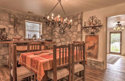 Mountain Home House | Kerrville Area Home w/Outdoor Entertainment Space