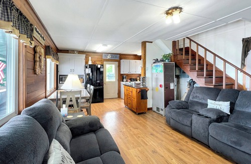 Northeast Somerset Cottage | Kineo Point (Waterfront on Moosehead Lake)