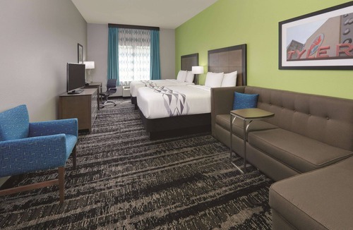 Tyler Hotel | La Quinta Inn & Suites by Wyndham Tyler South