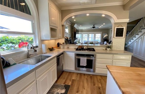 Diamond Crestview House | Laguna Beach Victorian House with Ocean View monthly Rental