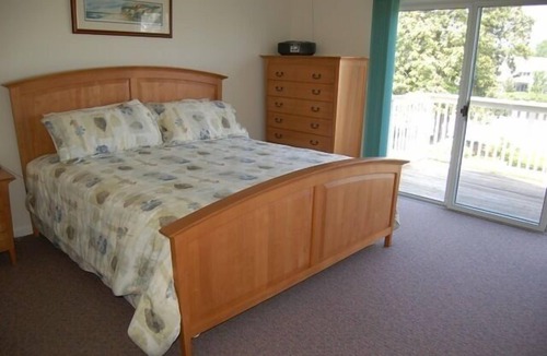 Rehoboth Beach House | Lakefront 3 bedroom townhouse in quiet community with pool
