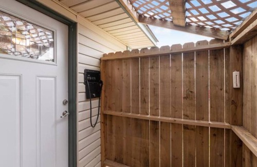 Tool House | Lakefront Bliss at Cedar Creek: Fire Pit & Views