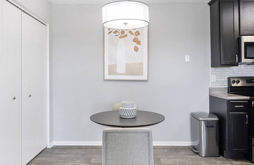 Lewis Center Apartment | Landing at Lake Club at Polaris - 1 Bedroom in Downtown Columbus
