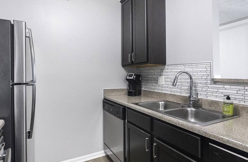 Lewis Center Apartment | Landing at Lake Club at Polaris - 1 Bedroom in Downtown Columbus