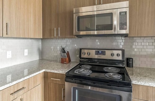 Memorial Apartment | Landing | Beautiful 1BD, Gym
