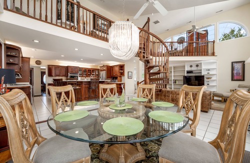 Ocean City House | Large estate home on 15th Street, close to the downtown area