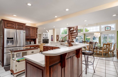 Ocean City House | Large estate home on 15th Street, close to the downtown area