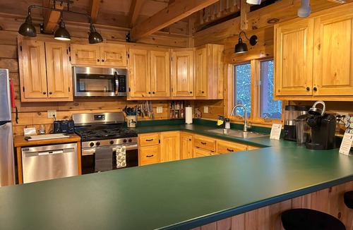 Rangeley Plantation Cabin | Lazy Dog Lakefront Cabin - a cozy retreat on tranquil Mooselookmeguntic Lake