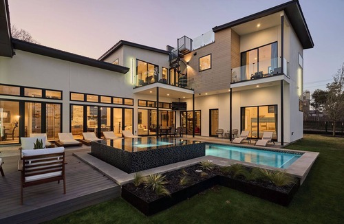Riverside House | Lone Star Lookout