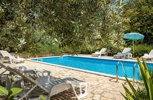 Frata Apartment | Lovely apartment for 8 people with pool, A/C, WIFI, TV, terrace and pets allowed