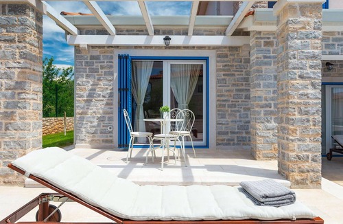 Vabriga House | Lovely home in Porec with sauna
