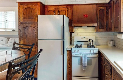 Bucksport House | Lower Corbel - duplex with WiFi & W/D - walk to river and downtown