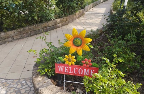 Montopoli in Val d'Arno Villa | Luxurious apartment in villa with exclusive use of pool and garden