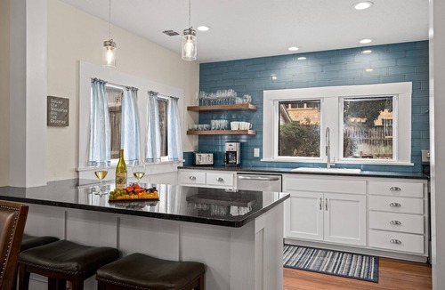 Fredericksburg House | Maple Haus Entire Property | Sleeps 18 | Great Location