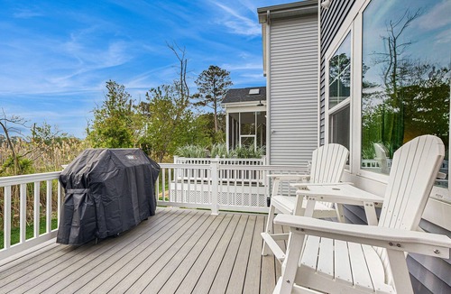 Cedar Neck House | Marlin Chase home with resort amenities, deck, grill, Free WIFI