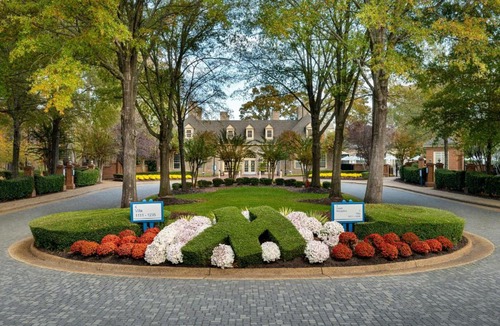Berkeley Hotel | Marriott's Manor Club at Ford's Colony