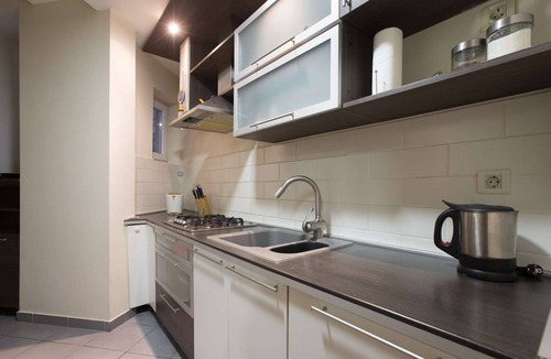 Zagreb Apartment | Megi Smiles - spacious one bedroom apartment