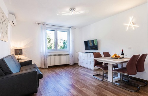 Donji Grad Apartment | Modern 2BDR Apartment in Old Town- BEST LOCATION