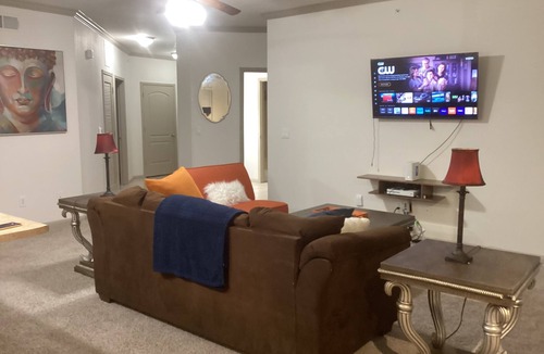 Webster Apartment | Modern & Comfy Corporate Housing