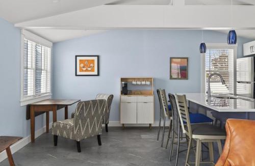 Portland Apartment | Modern Waterfront Apt with Bay Views