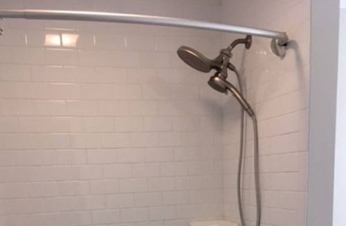 Escondido Condo | Monthly Rate Discount. Wine & avocado country, I-15, 10 min. Golf Course 2 Blks