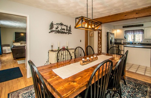 North Conway House | NEW LISTING