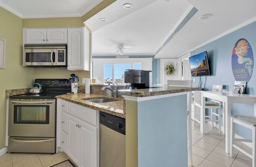 Midtown Ocean City Condo | Newer construction. Walk to the Convention Center, dining, shops and the beach.