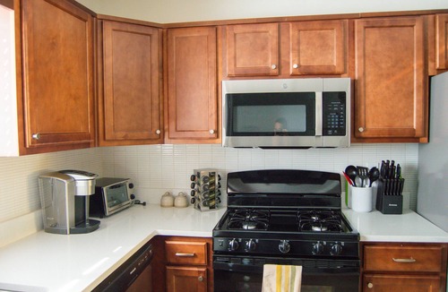Marietta House | Newly Renovated Townhome near Marietta Square, 2 King Beds