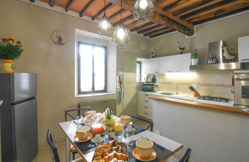 Macchino House | Nice home in Macchino with WiFi