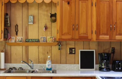South China Cottage | "Not-A-Pine Lane COTTAGE" is a family treasure enjoyed by generations