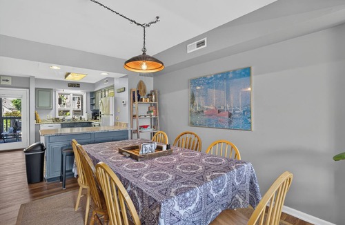 Dewey Beach House | Ocean Block Downtown Dewey Beach Townhouse