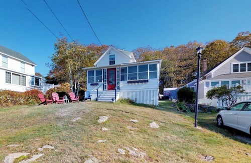 East Boothbay Cabin | Ocean Point home, large porch, ocean view, water access