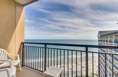 Windy Hill Condo | Oceanfront Penthouse Condo + Free Attraction Tickets!