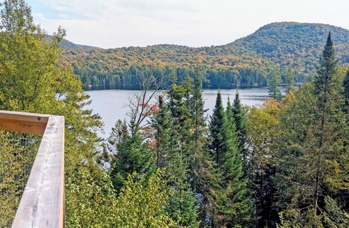 Saint-Faustin-Lac-Carre House | Octagonal treehouse with a panoramic rooftop terrace | Lodging #20