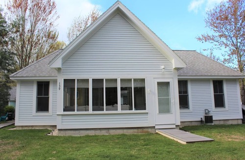 Summer Village Cottage | Ogunquit Beach Cottage With Resort Amenities